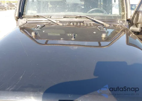 2017 Jeep Wrangler Unlimited Sport 4X4 z USA, uszkodzony, nr VIN 1C4BJWDG5HL733901